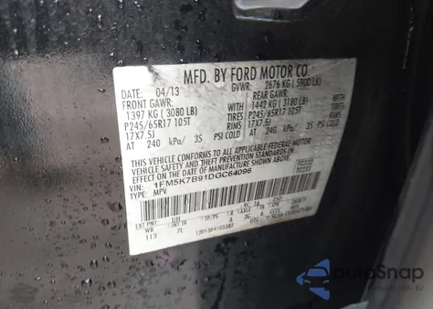 2013 Ford Explorer z USA, uszkodzony, nr VIN 1FM5K7B91DGC64096